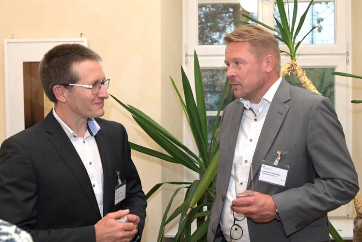 Christoph Zacheus-Hufeisen im Gespräch mit Sebastian Schneider von der Evangelischen Bank